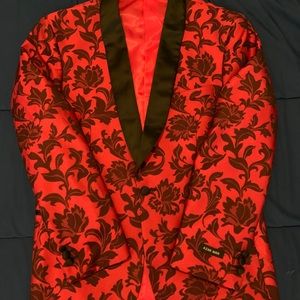 Men’s tailored fit suit jacket